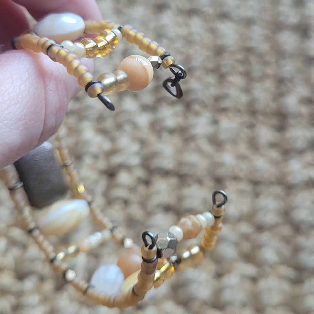Amber beaded open bracelet - Picture 5 of 5